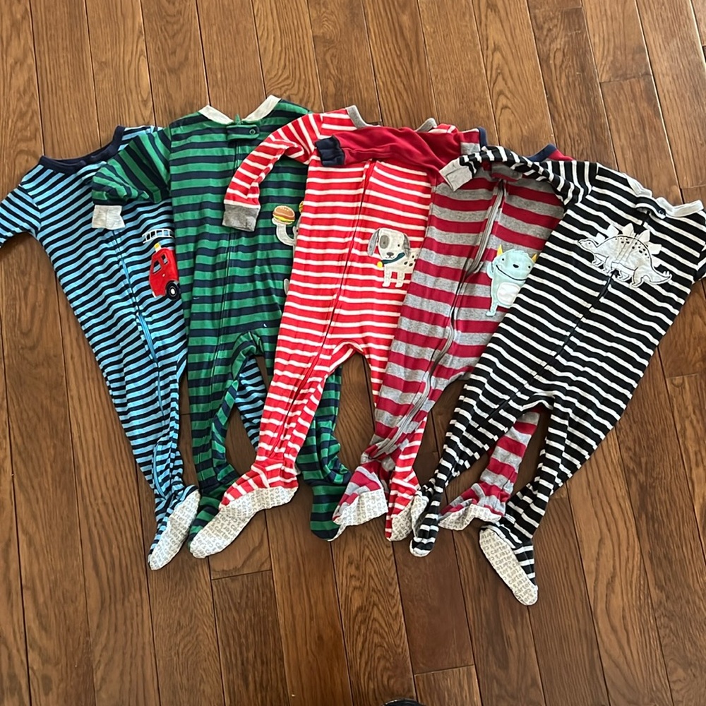 Bundle of 5 Carter’s Sleepers